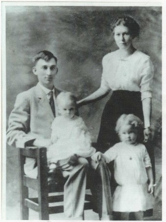 BEYL, John Edward, Applegate, Edna, Beyl, Magareth, Beyl, Viola Mildred